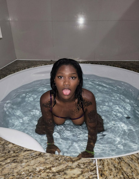 Afrogaybe