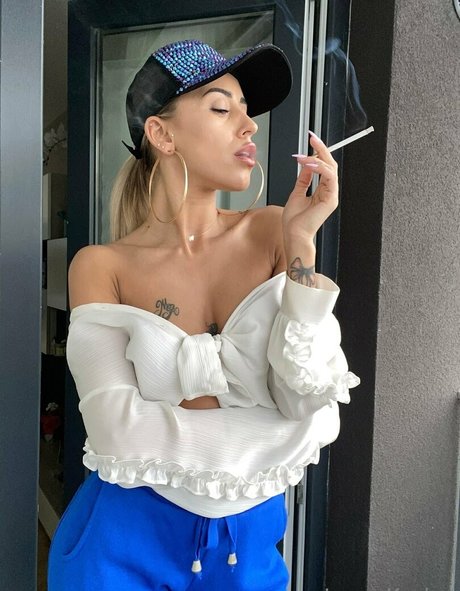 Nahá fotka uniklých OnlyFans od Laurakozlovvfree