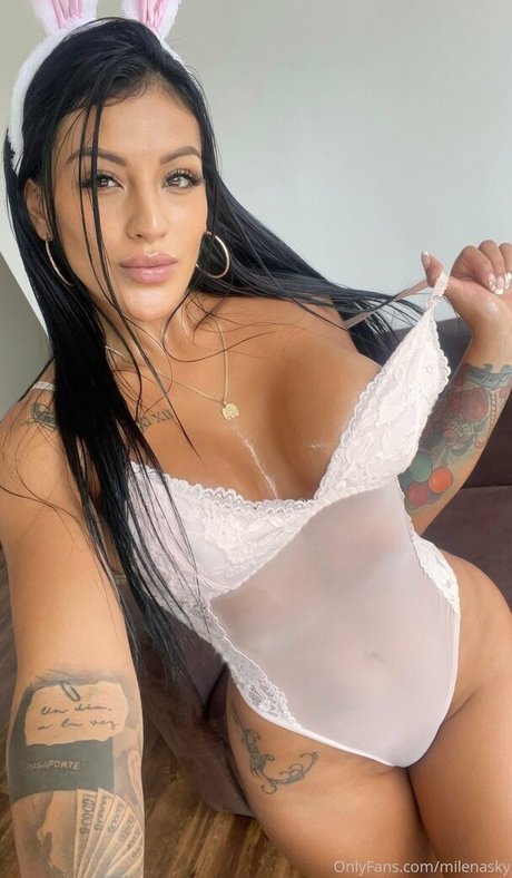 Foto di nudo di fuga di OnlyFans di Milenasky