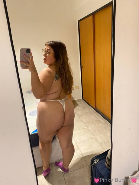Pinkybunnys
