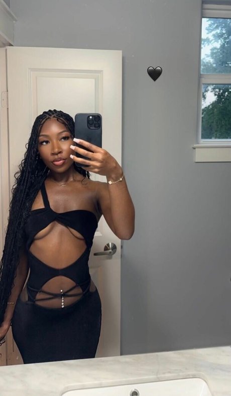 Aaaaayevuh OnlyFans