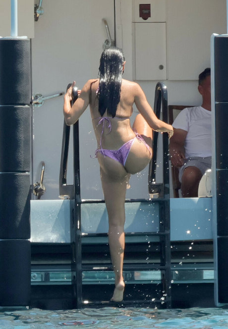 Eiza Gonzalez