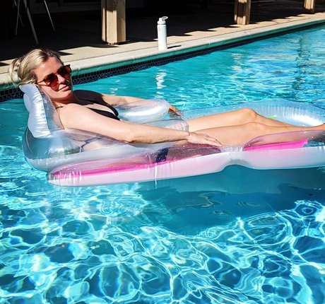 Elyse Willems