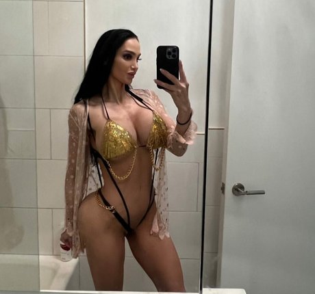 Amyanderssen OnlyFans