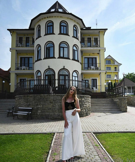 Naken läckt OnlyFans-bild av Emilylyy