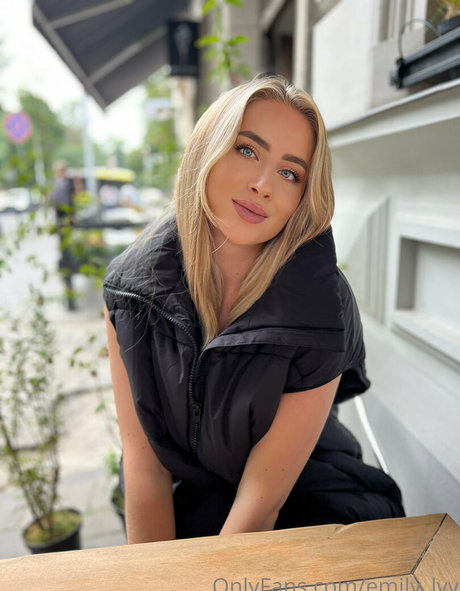 Emilylyy