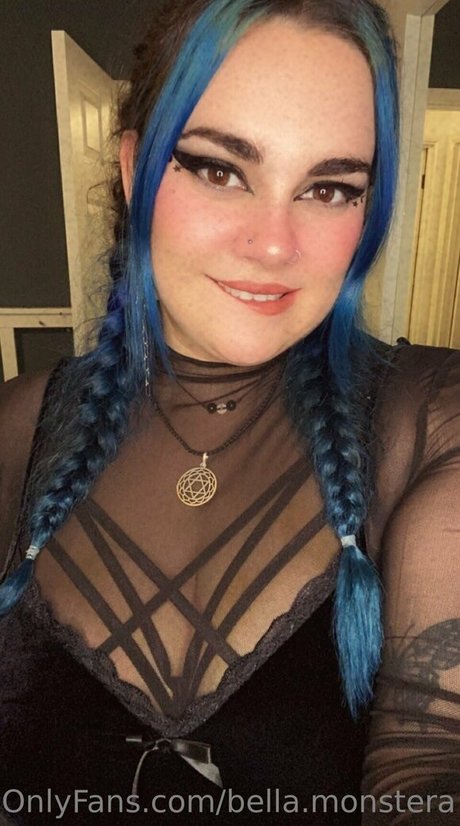 Nahá fotka uniklých OnlyFans od Bellamonstera