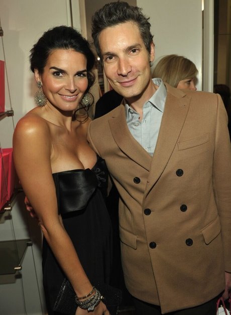 Angie Harmon