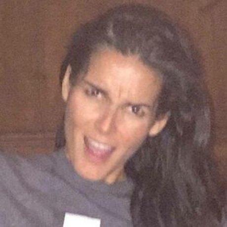 Angie Harmon OnlyFansリークヌード写真