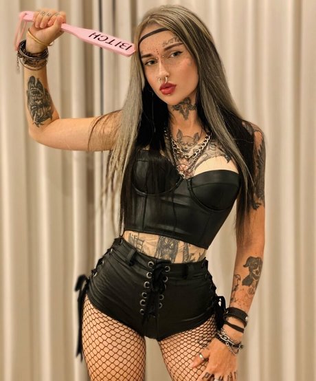 Sylviamorris