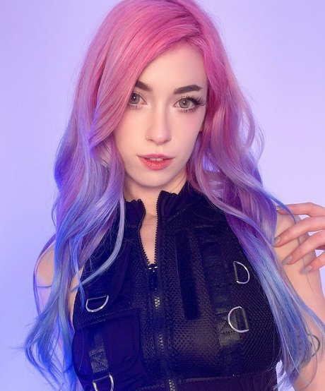 Nahá fotka uniklých OnlyFans od Morganlefoy