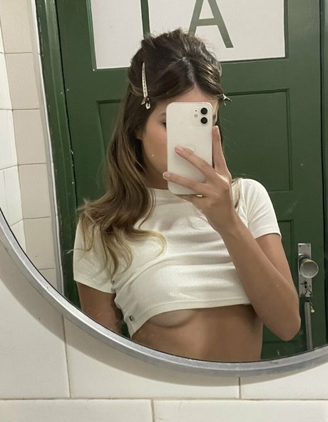 Nahá fotka uniklých OnlyFans od Clarissa Muller