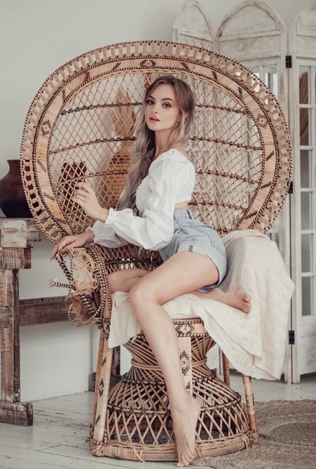 Sophie Katssby
