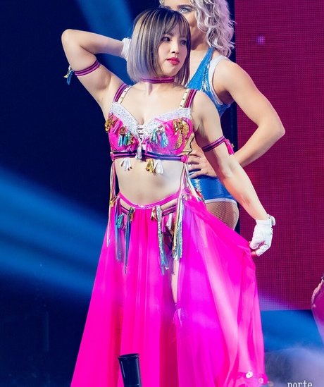 Mina Shirakawa