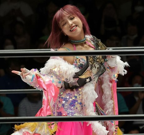 Mina Shirakawa