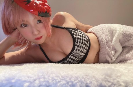 Mina Shirakawa