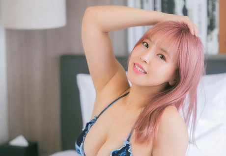 Mina Shirakawa