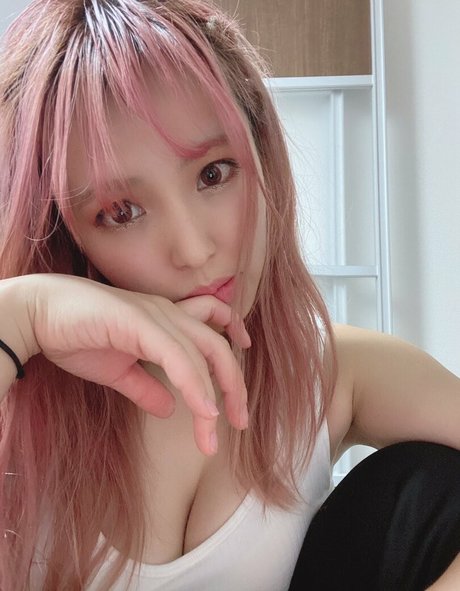 Mina Shirakawa