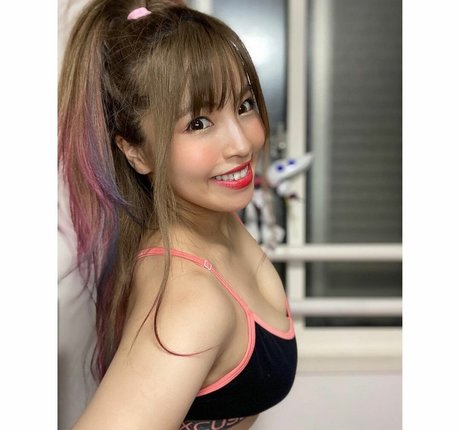 Mina Shirakawa