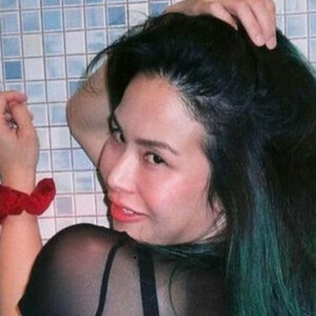 Naken läckt OnlyFans-bild av Felix Fang