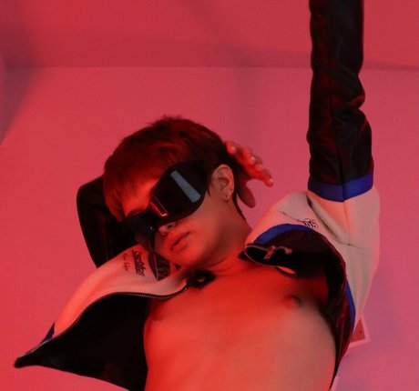 Alaston vuotanut OnlyFans-kuva Sissypussy