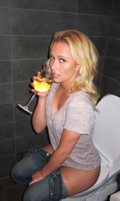 Naken läckt OnlyFans-bild av Hayden Panettiere