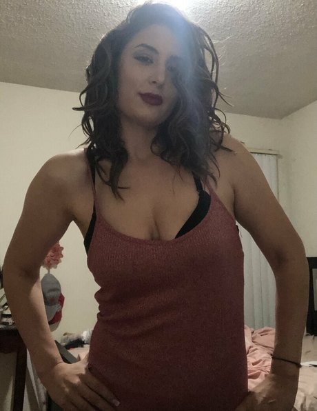 Foto desnuda filtrada de OnlyFans de Snarkybrunette