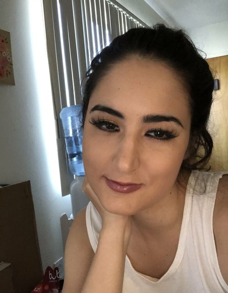 Nagie wyciekłe zdjęcie OnlyFans od Snarkybrunette