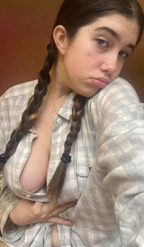 Itsmollyyyroseagain