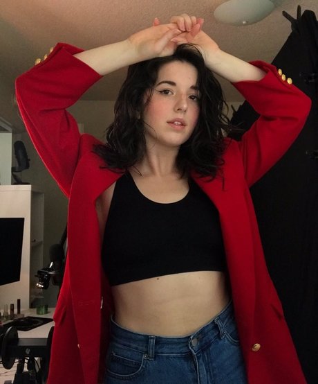 Nahá fotka uniklých OnlyFans od Slight Sounds Asmr