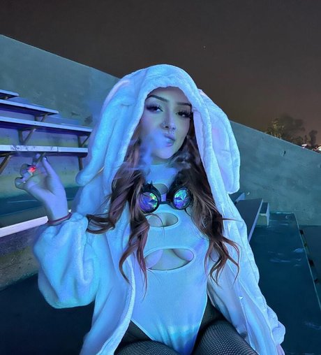 Nahá fotka uniklých OnlyFans od Realona