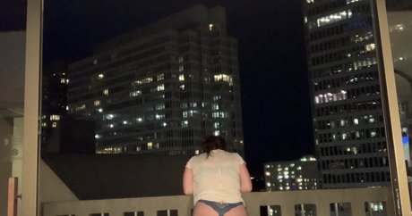Nahá fotka uniklých OnlyFans od Juicyjade9