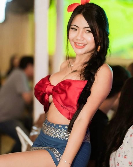 Praew Phatcharin