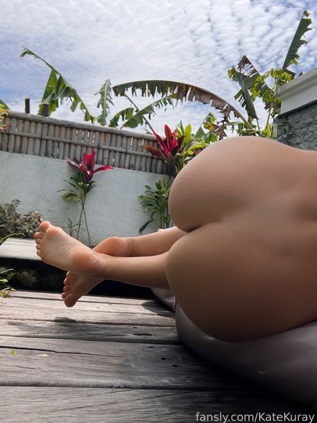 Обнаженная фотография утечки OnlyFans от Kate Kuray