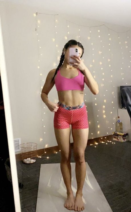 Naken lekkede OnlyFans-bilde av Ellie Bunniexo