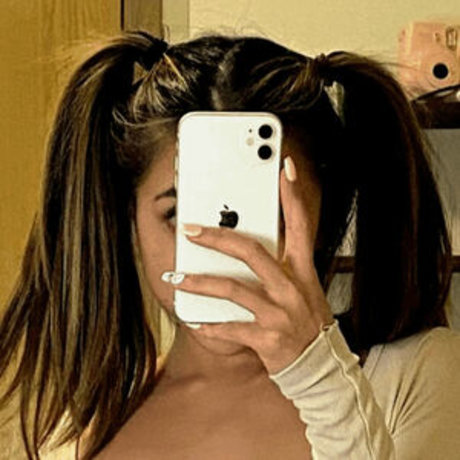 Nahá fotka uniklých OnlyFans od Ellie Bunniexo