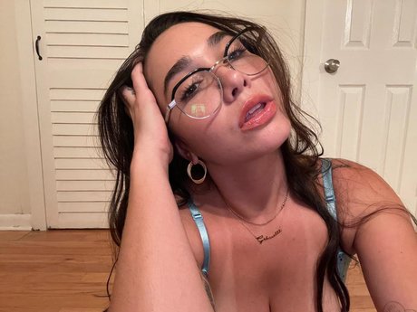 Karlee Grey OnlyFans 유출 누드 사진