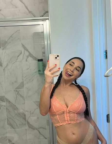 Karlee Grey