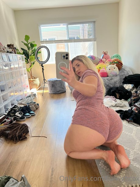 Nahá fotka uniklých OnlyFans od Haleigh Cox