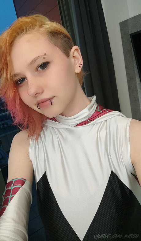 Little Emo Kitten