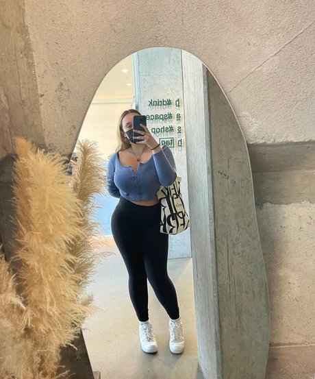 Chloe