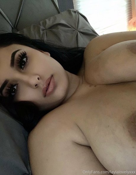 Nøgent lækket OnlyFans-billede af Breed Me Please