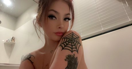 Ivyywaifuu