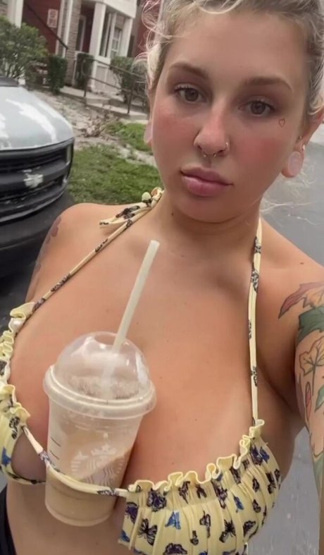 Autumn Moretti OnlyFans泄露裸照