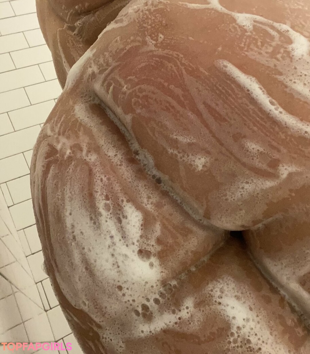 Nahá fotka uniklých OnlyFans od Whiptrax #1268