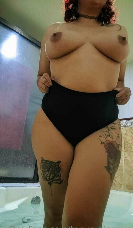Foto di nudo di fuga di OnlyFans di Tonyrubinoxxx