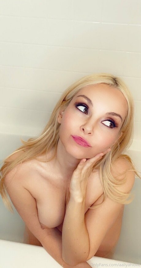 Aaliyahlove