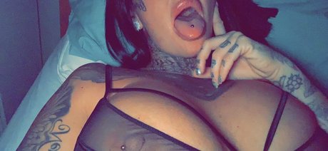 Foto di nudo di fuga di OnlyFans di Jemlucy