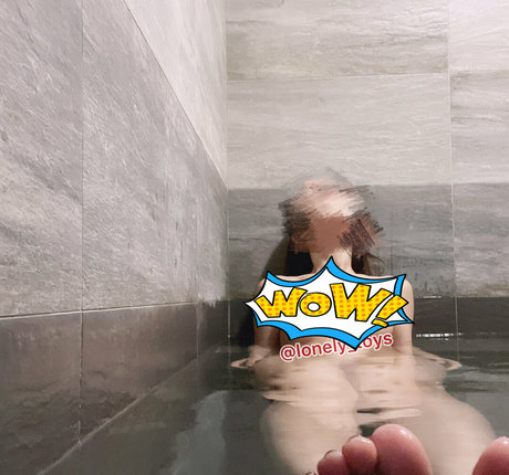 Lonelytoysfree