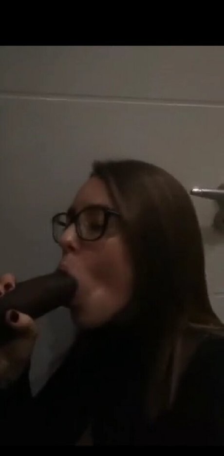 Innocenthotwifexxx